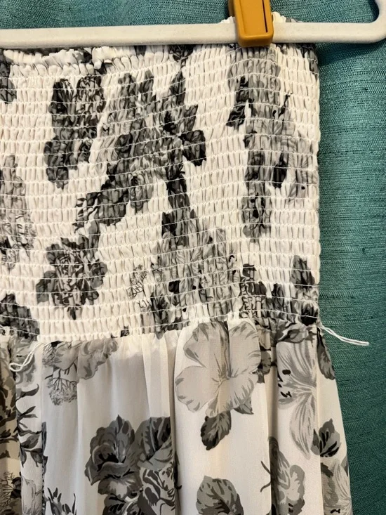 Guess Black and White Floral High-Low Strapless Dress - Picture 8 of 8